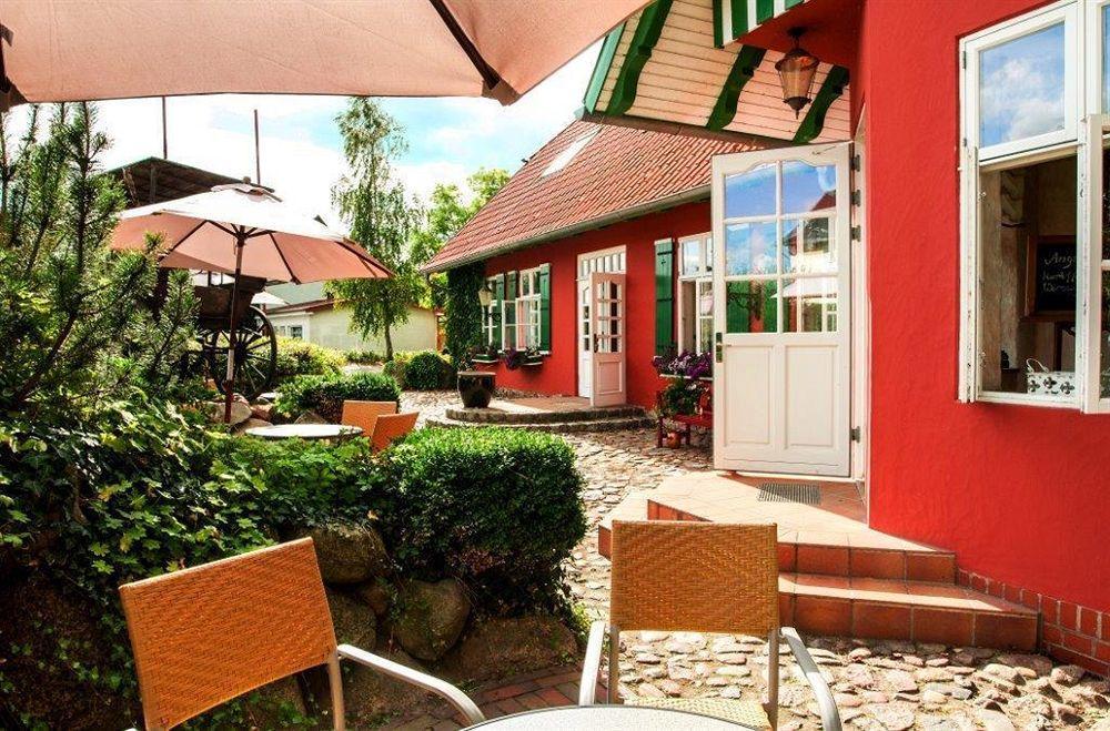 Landgasthof & Hotel Jagdhof Stralsund Exteriör bild